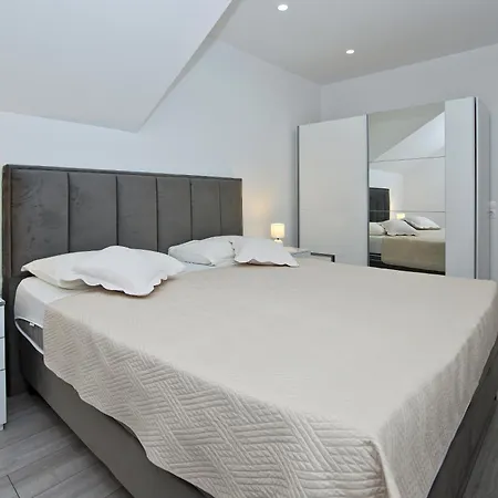 Divkovic Apartment *
