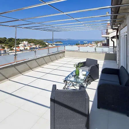 Апартаменты Divkovic Хвар